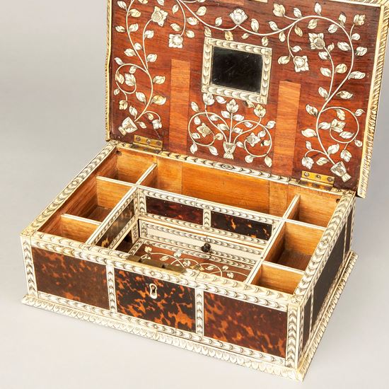An Early 18th Century Indo-Portuguese Toilet Box