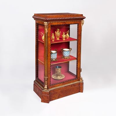 Thuya and Gilt Bronze Vitrine in the manner of Holland & Sons