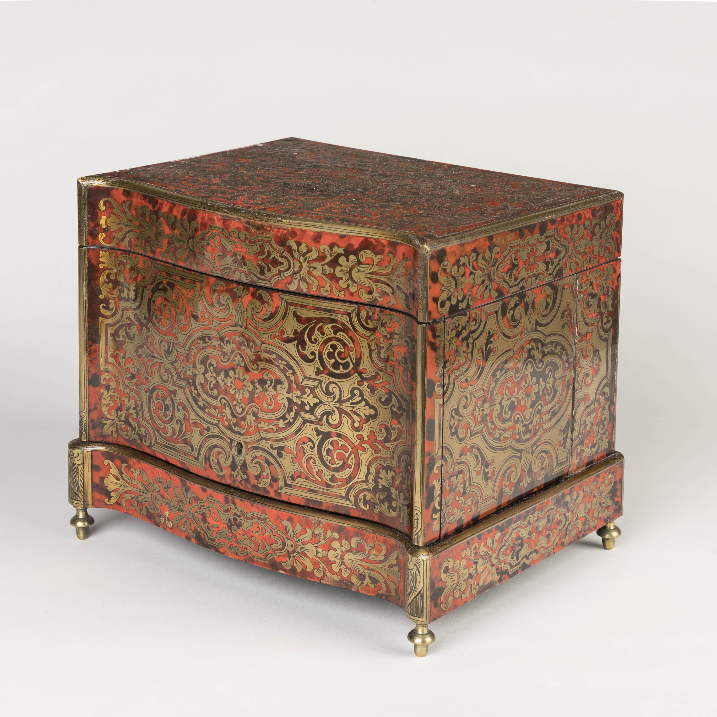 A Napoleon III Period ‘Boulle’ Marquetry Cave à Liqueur