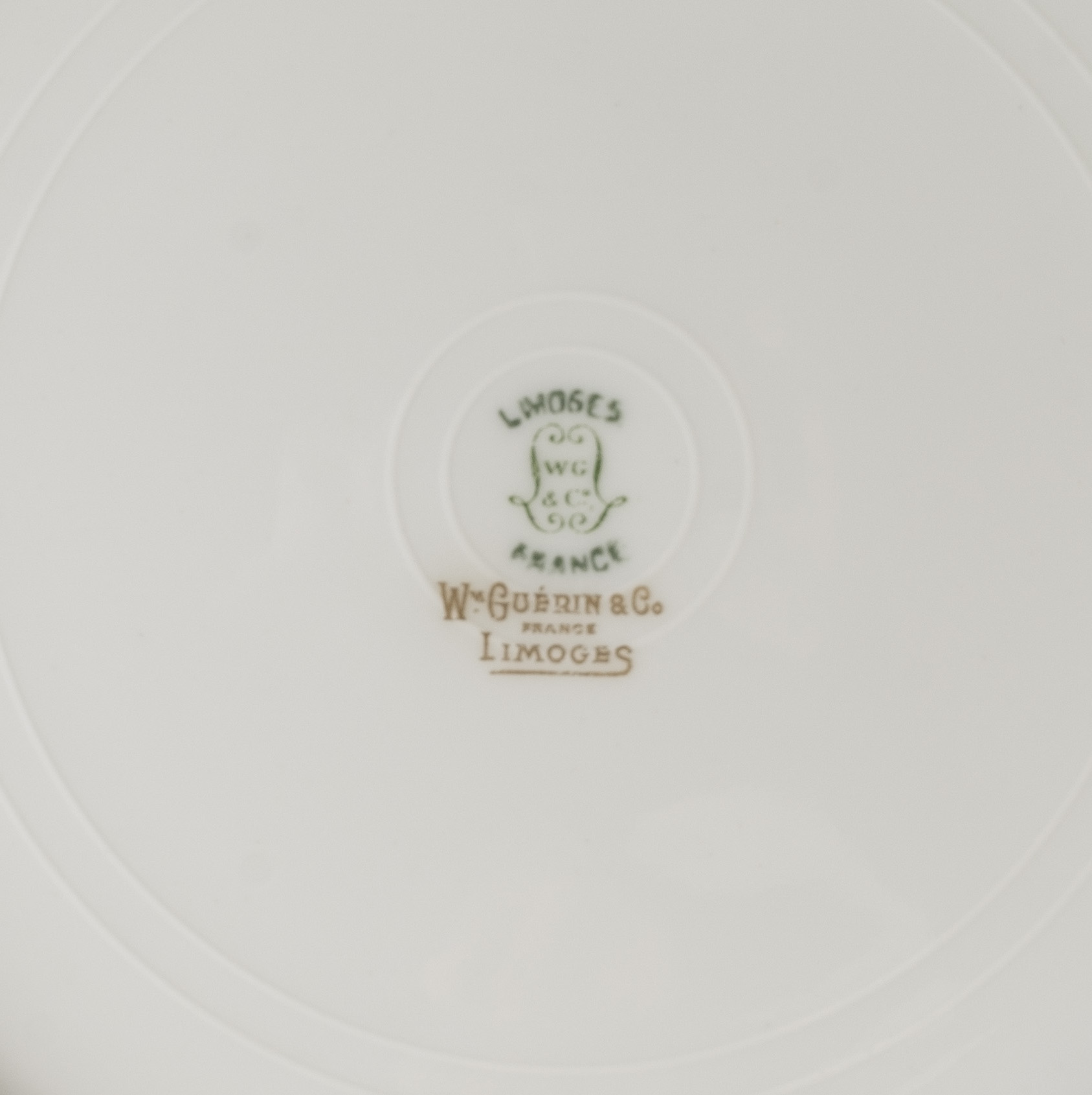A Fine Set of 12 Blue & Gilt Porcelain Dinner Plates By Guérin & Co