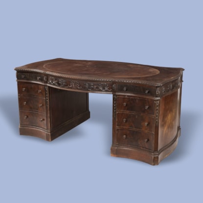 A Good Serpentine Library Desk