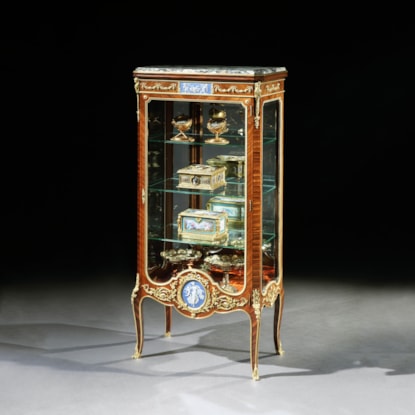 A Vitrine By François Linke