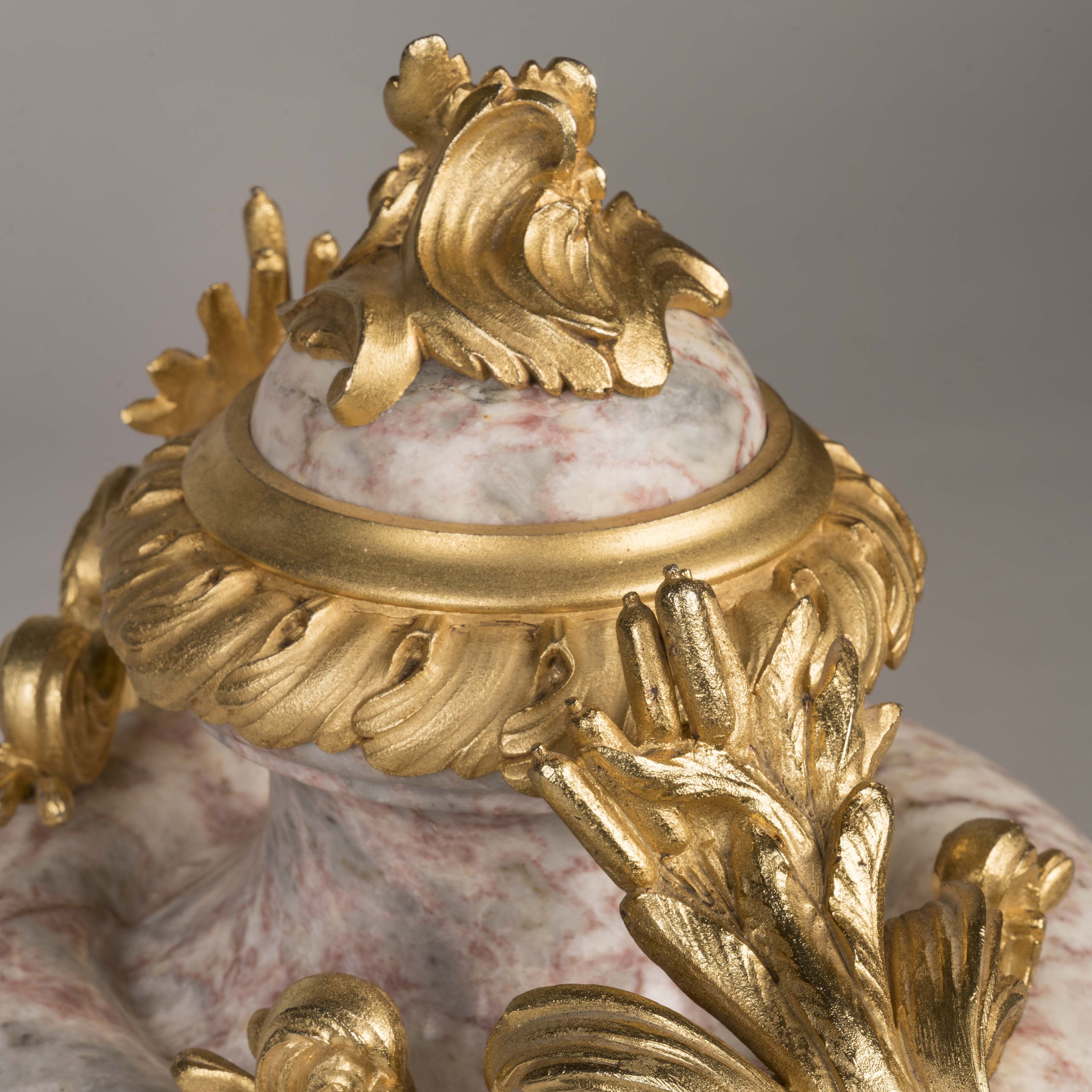 A Pair of Fleur de Pêcher Marble Vases In the Louis XV Manner