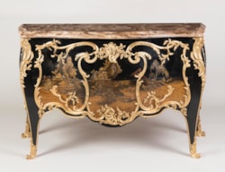 Commodes & Chests